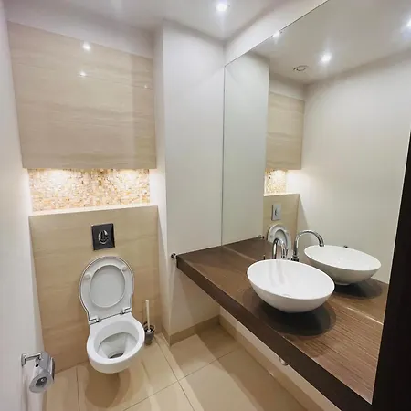 Parking Slot Included - 70m2 Two-bedroom Warsaw