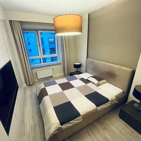 Parking Slot Included - 70m2 Two-bedroom Apartamento